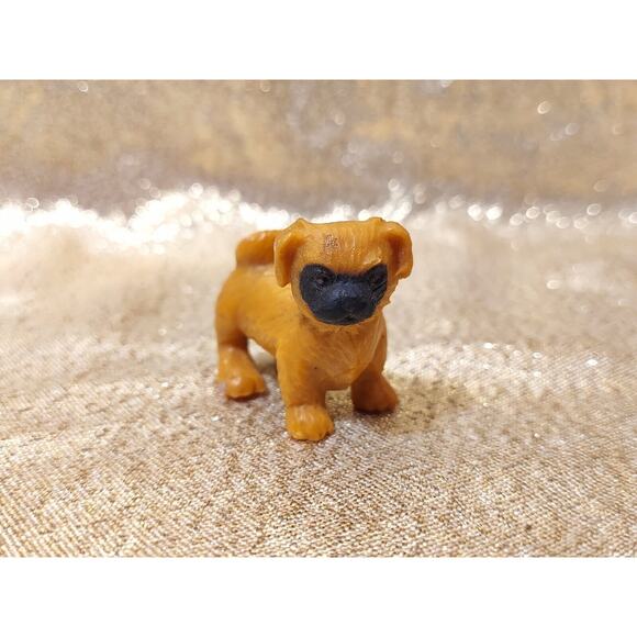 Vtg Puppy in My Pocket CHI CHI Pekingese Dog MEG 1995 (No Card) - Picture 1 of 6